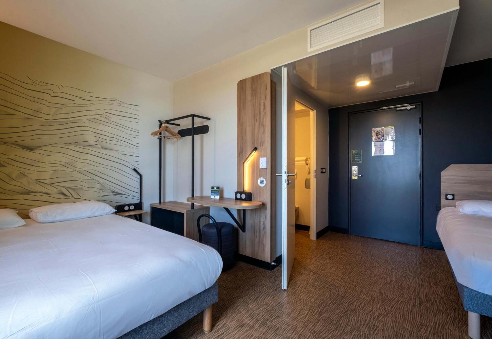 B&B Hotel Saintes Zewnętrze zdjęcie